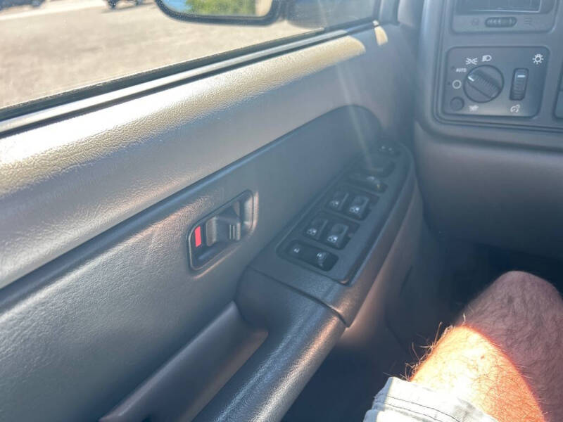 2003 GMC Yukon XL 1500