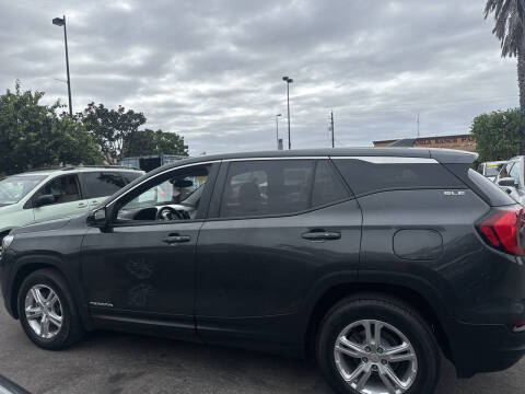 2021 GMC Terrain SLE