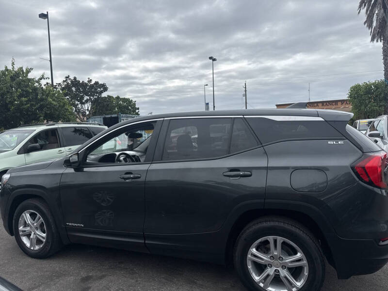 2021 GMC Terrain SLE