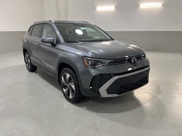 2026 Volkswagen Taos SE 4Motion