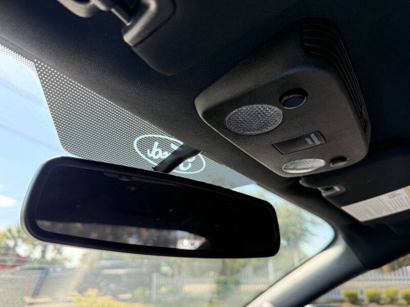 2016 Ford Mustang V6