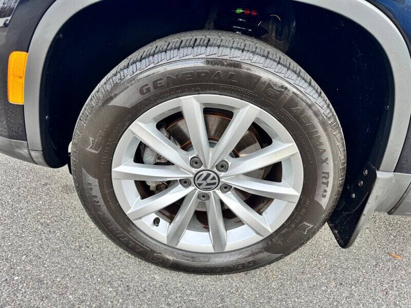 2017 Volkswagen Tiguan 2.0T Wolfsburg Edition 4Motion