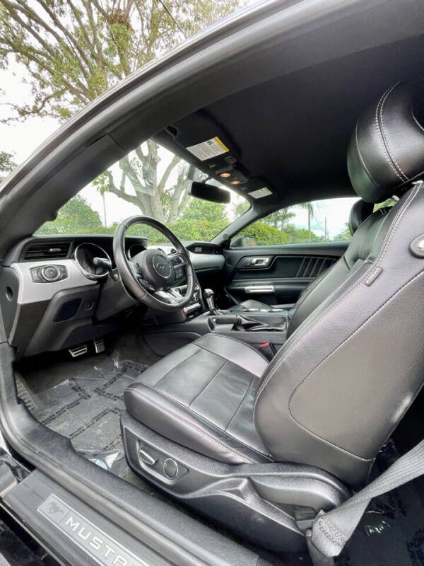 2017 Ford Mustang GT Premium