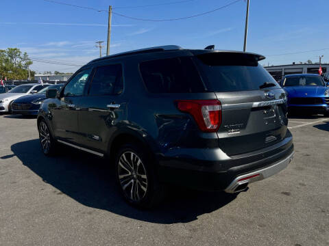 2017 Ford Explorer Platinum