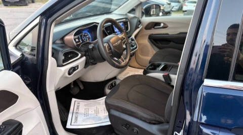 2017 Chrysler Pacifica Touring Plus