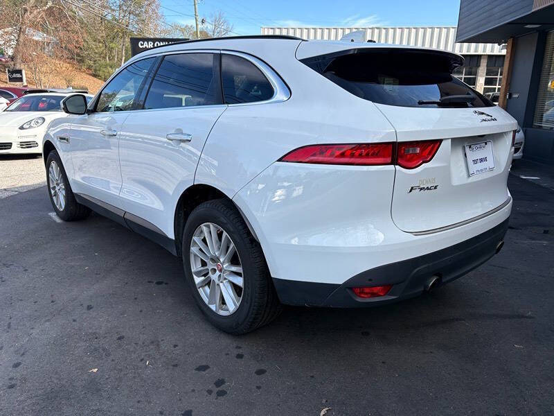2017 Jaguar F-PACE 35t Prestige