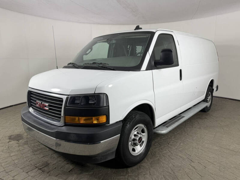 2024 GMC Savana 2500