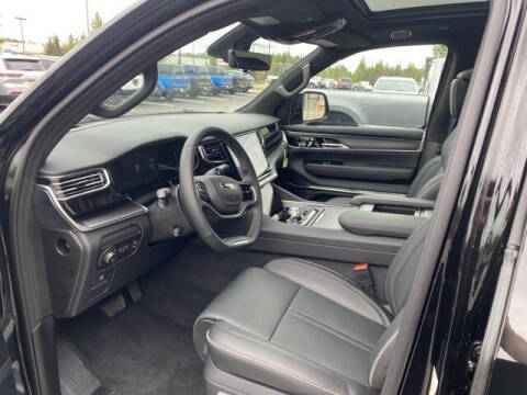 2024 Jeep Grand Wagoneer Obsidian