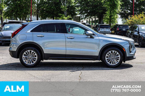 2025 Cadillac XT4 Premium Luxury