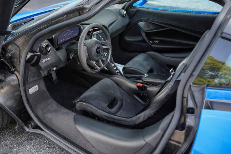 2020 McLaren 720S Performance