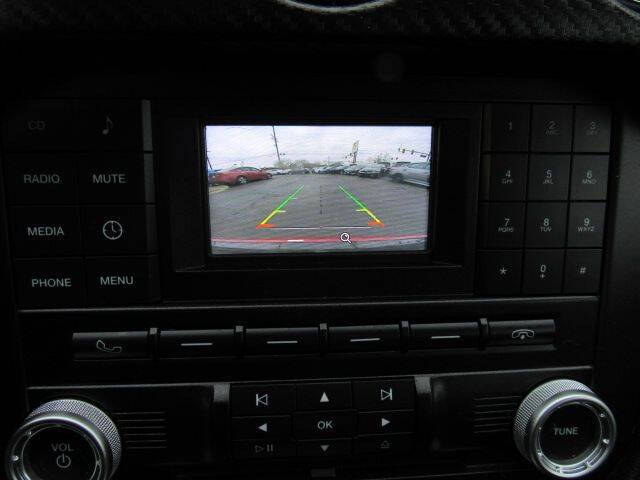 2017 Ford Mustang V6