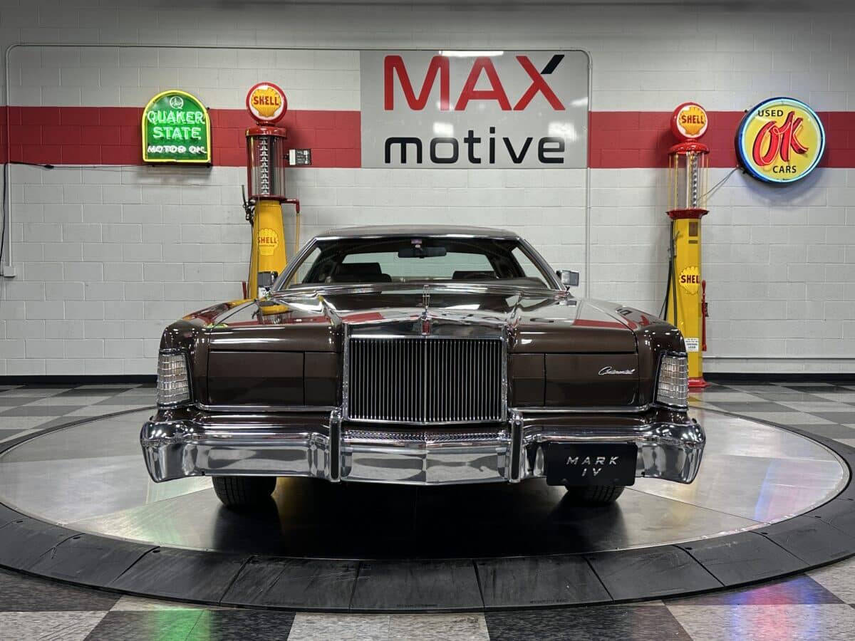 1973 Lincoln Continental 3