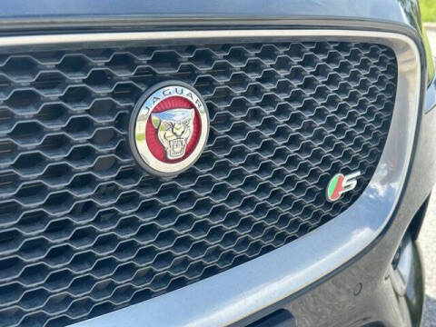 2020 Jaguar F-PACE S
