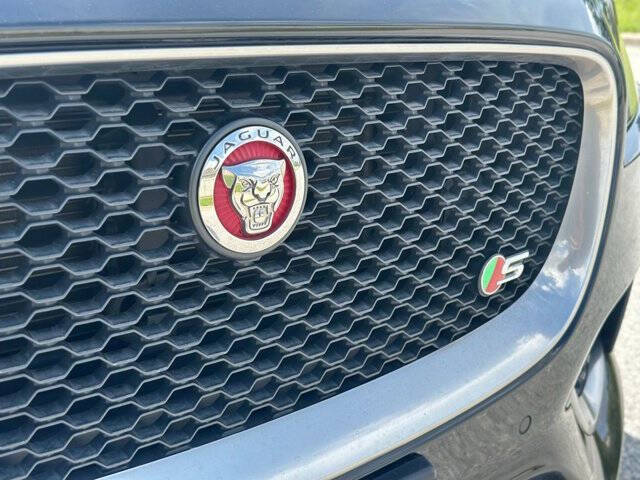 2020 Jaguar F-PACE S