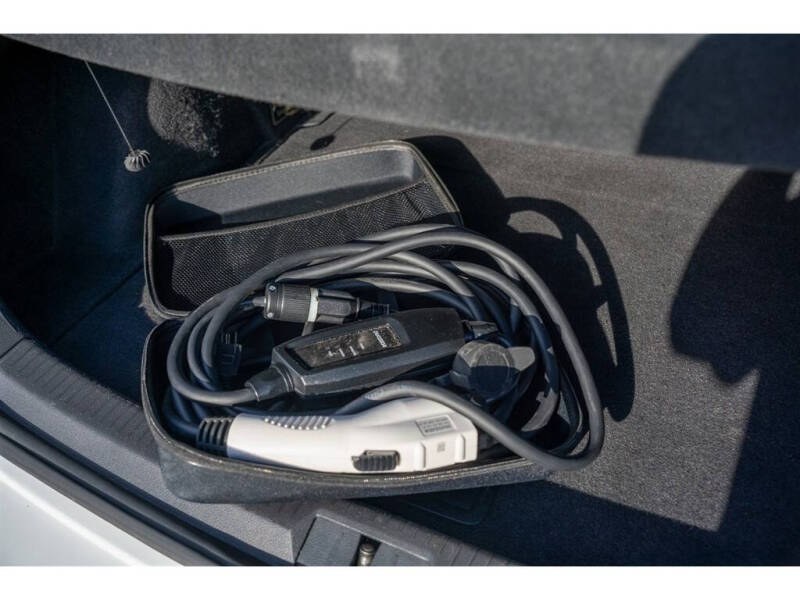 2017 Volkswagen e-Golf SEL Premium