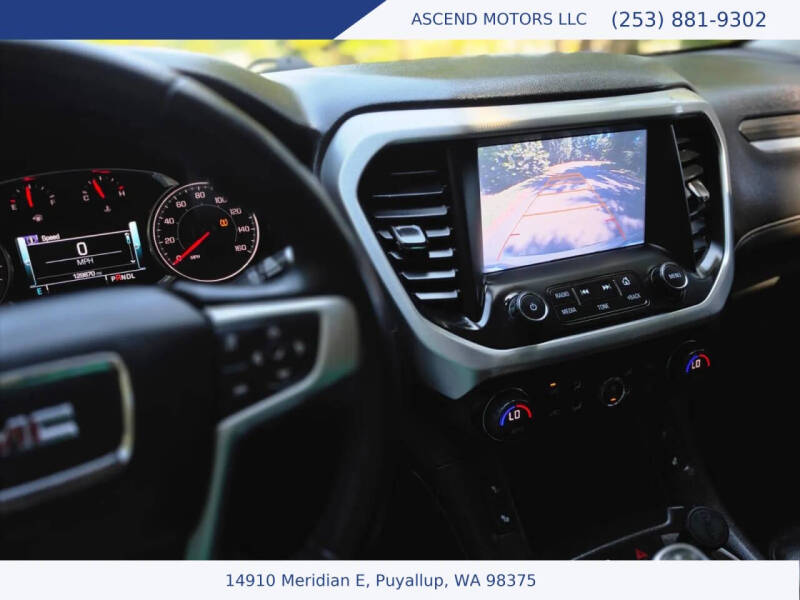 2017 GMC Acadia SLT-1
