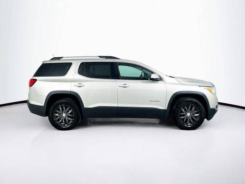 2017 GMC Acadia SLT-1