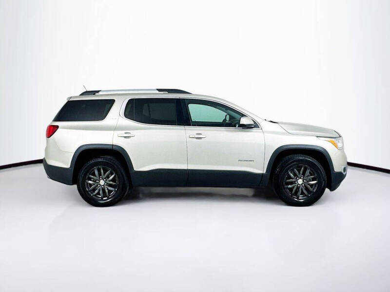 2017 GMC Acadia SLT-1