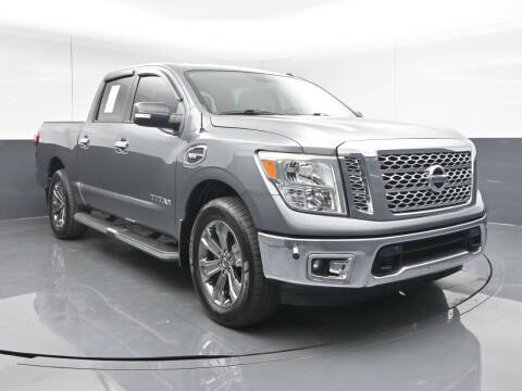 2017 Nissan Titan