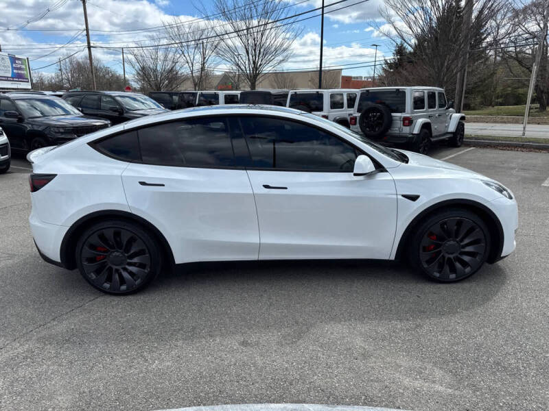 2025 Tesla Model Y Performance