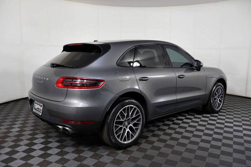 2016 Porsche Macan S