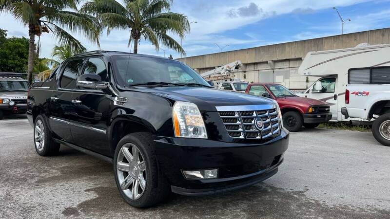 2007 Cadillac Escalade EXT for sale at Florida Cool Cars in Fort Lauderdale FL