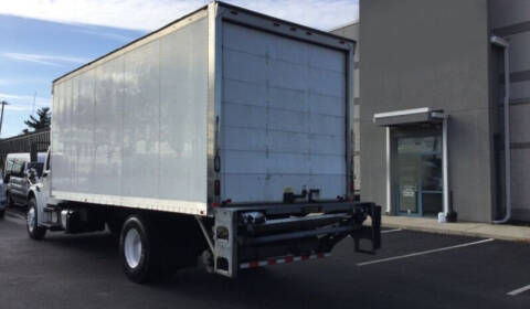 2015 Freightliner M2 106