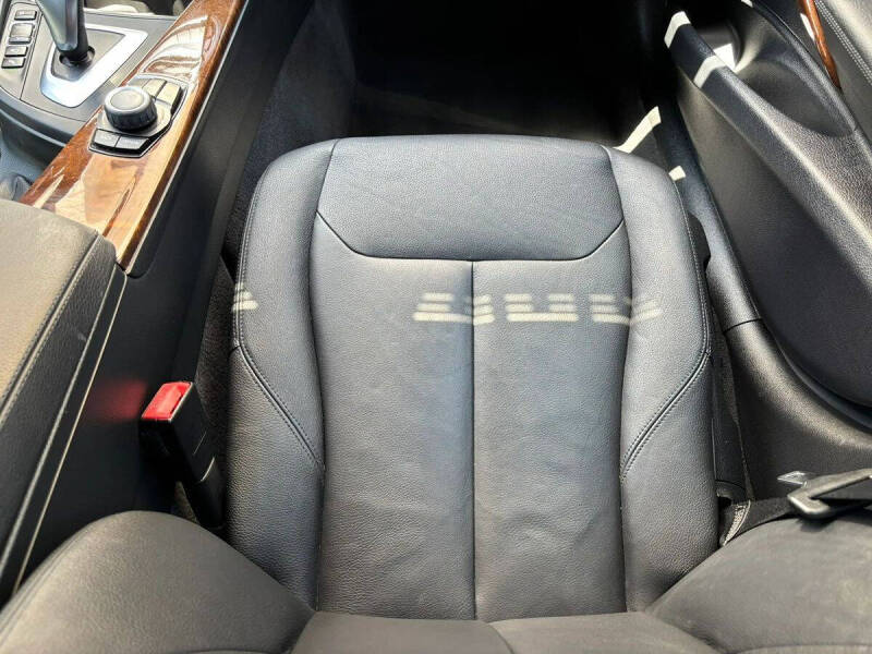 2013 BMW 3 Series 328i