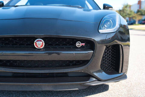 2017 Jaguar F-TYPE SVR