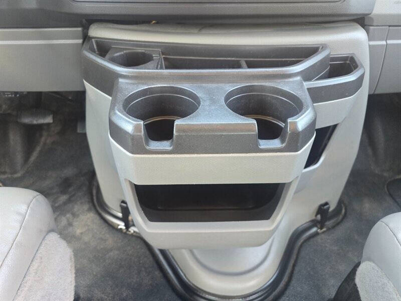 2014 Ford E-Series E-150