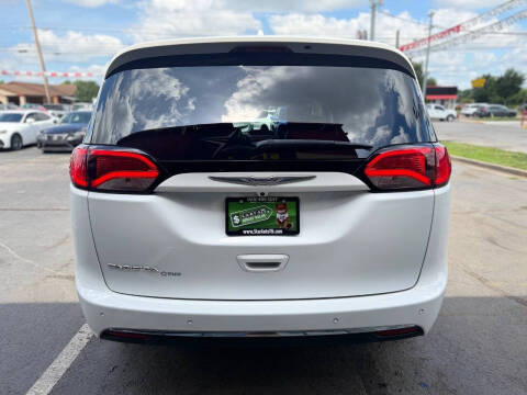 2019 Chrysler Pacifica Touring L Plus