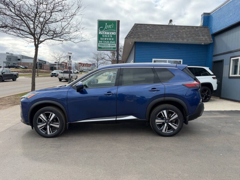 0 Nissan Rogue