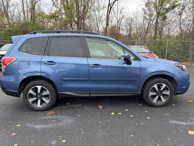 2018 Subaru Forester Limited photo 8