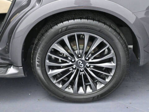 2022 Infiniti QX80 Premium Select