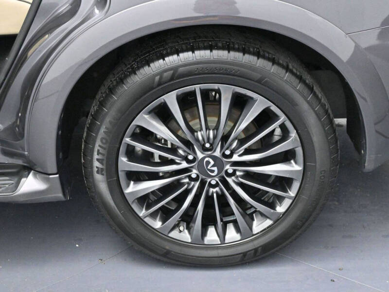 2022 Infiniti QX80 Premium Select