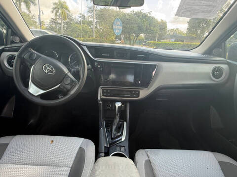 2019 Toyota Corolla SE