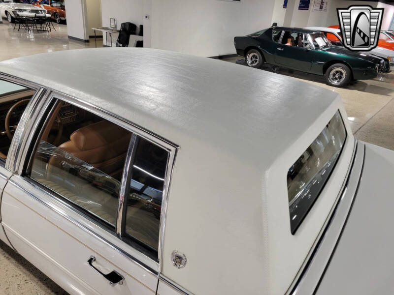 1988 Cadillac Brougham