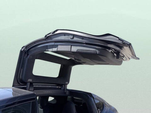 2023 Tesla Model X Standard Range
