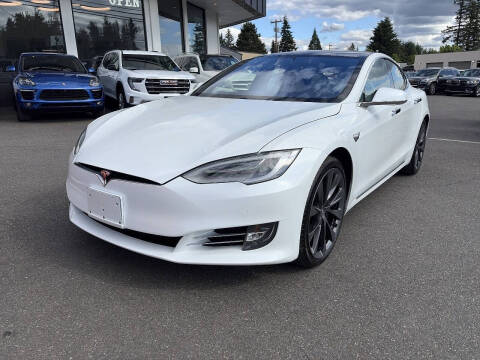 2020 Tesla Model S Performance