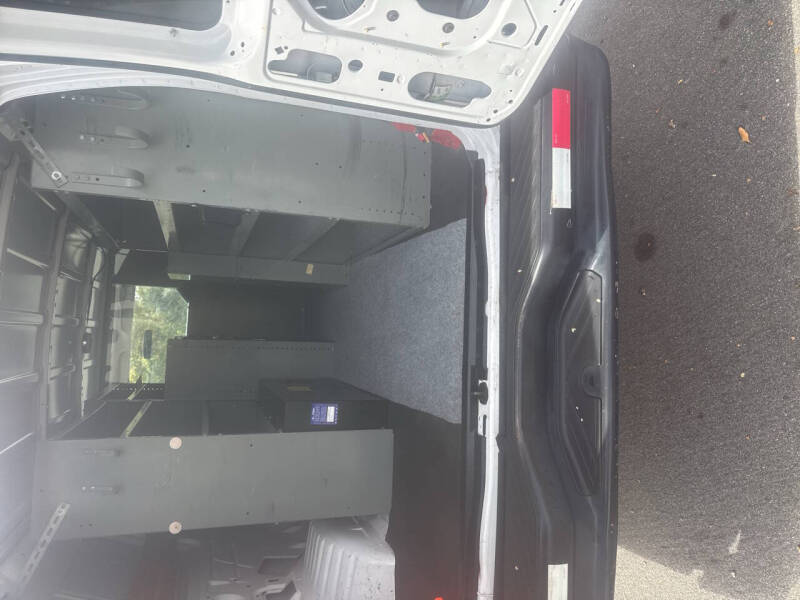2011 Ford E-Series E-250