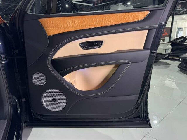 2023 Bentley Bentayga S V8