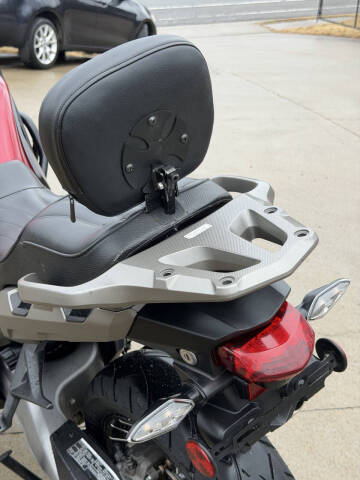 2017 Honda VFRX1200