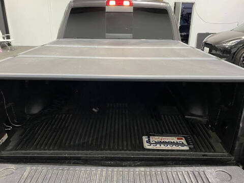 2020 RAM 1500 Classic SLT