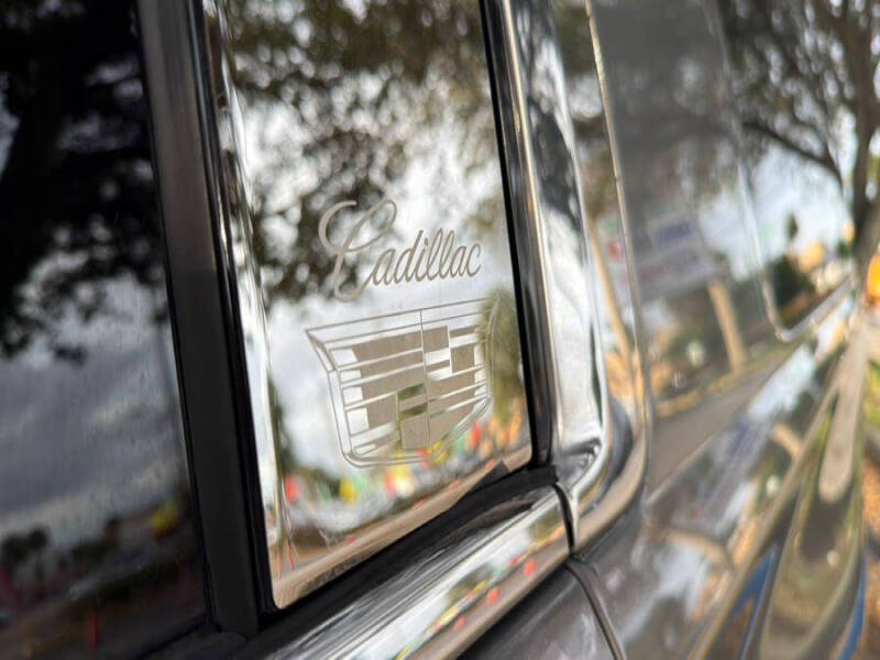 2017 Cadillac Escalade ESV Premium Luxury