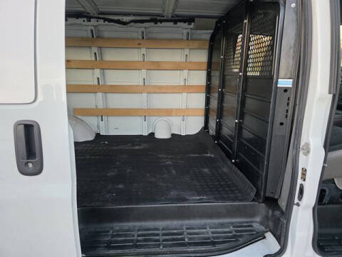 2020 GMC Savana 2500