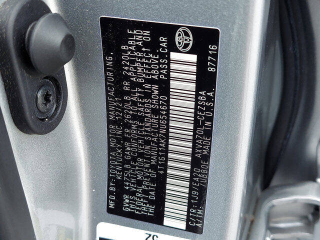 2022 Toyota Camry SE