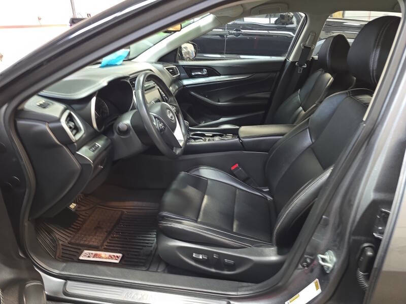 2023 Nissan Maxima 3.5 SV