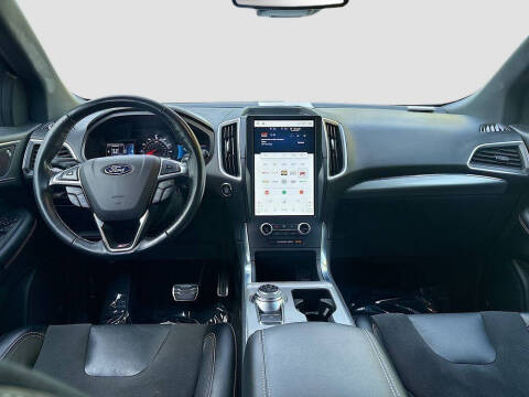 2022 Ford Edge ST