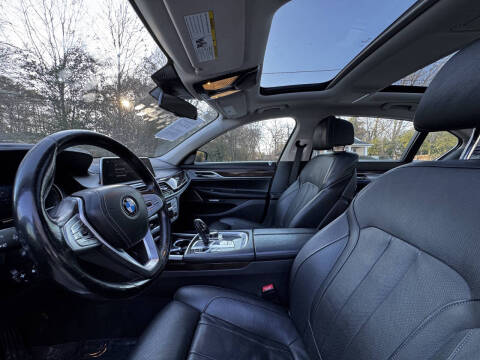 2018 BMW 7 Series 740i