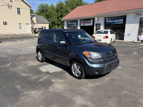 2011 Kia Soul +